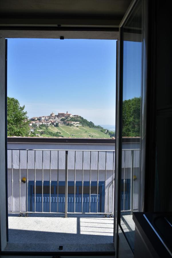 A Casa Di Anna Διαμέρισμα La Morra Εξωτερικό φωτογραφία